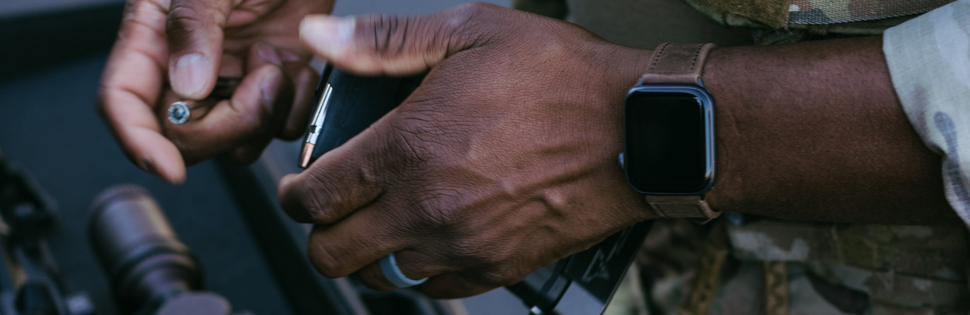 Which Watch Bands Fit Big and Small Wrists?