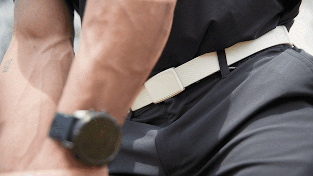 Big buckles dig into your gut when you putt or bend.